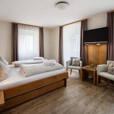Hotel Zur Post Bad Abbach Oda fotoğraf