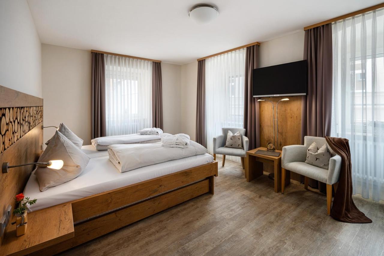 Hotel Zur Post Bad Abbach Oda fotoğraf