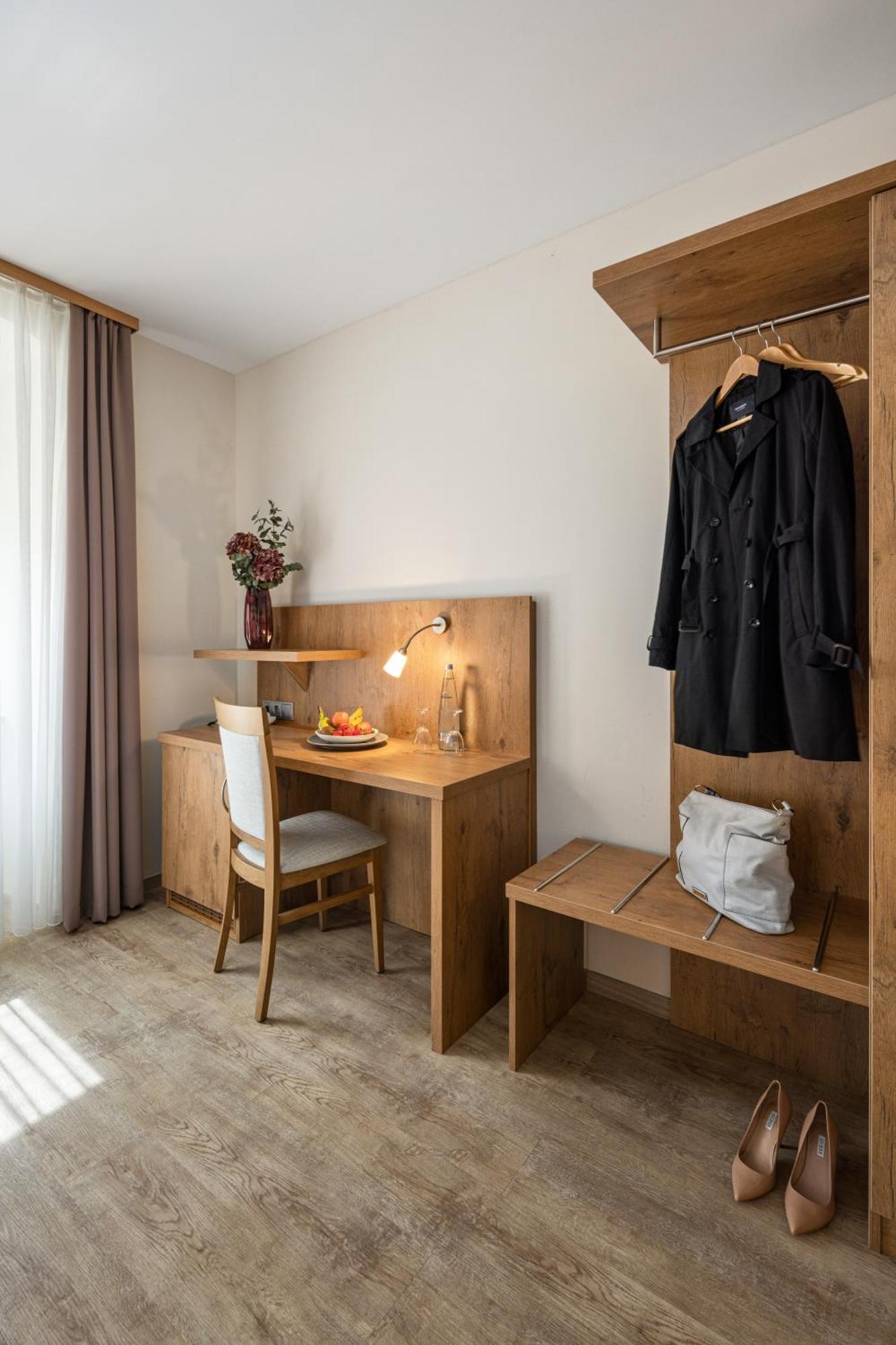 Hotel Zur Post Bad Abbach Oda fotoğraf